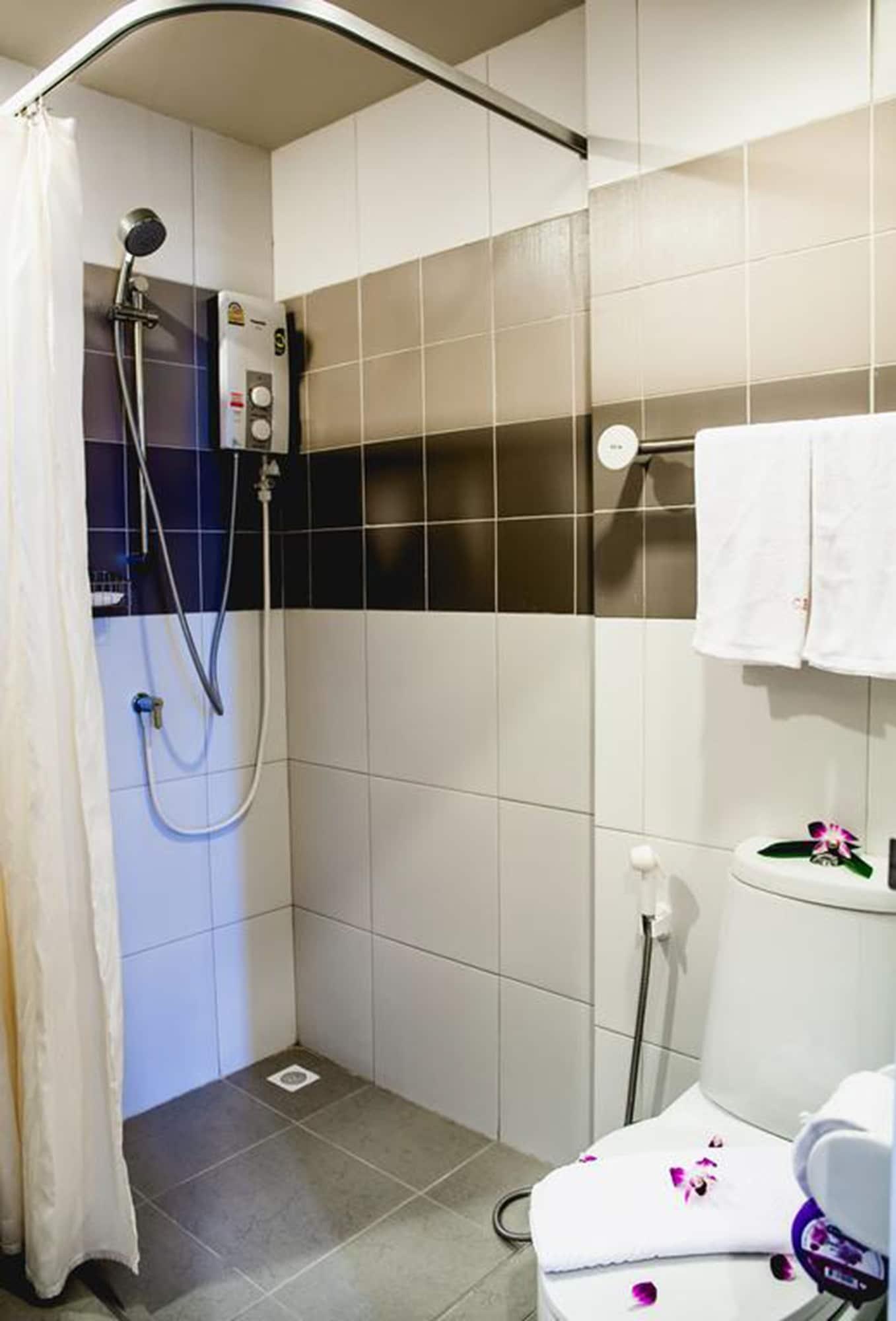 Chalong Boutique Inn Exteriör bild